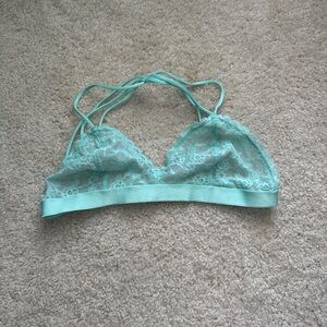 Victoria’s Secret Mint Green Lace Bralette Strappy Back Medium EUC